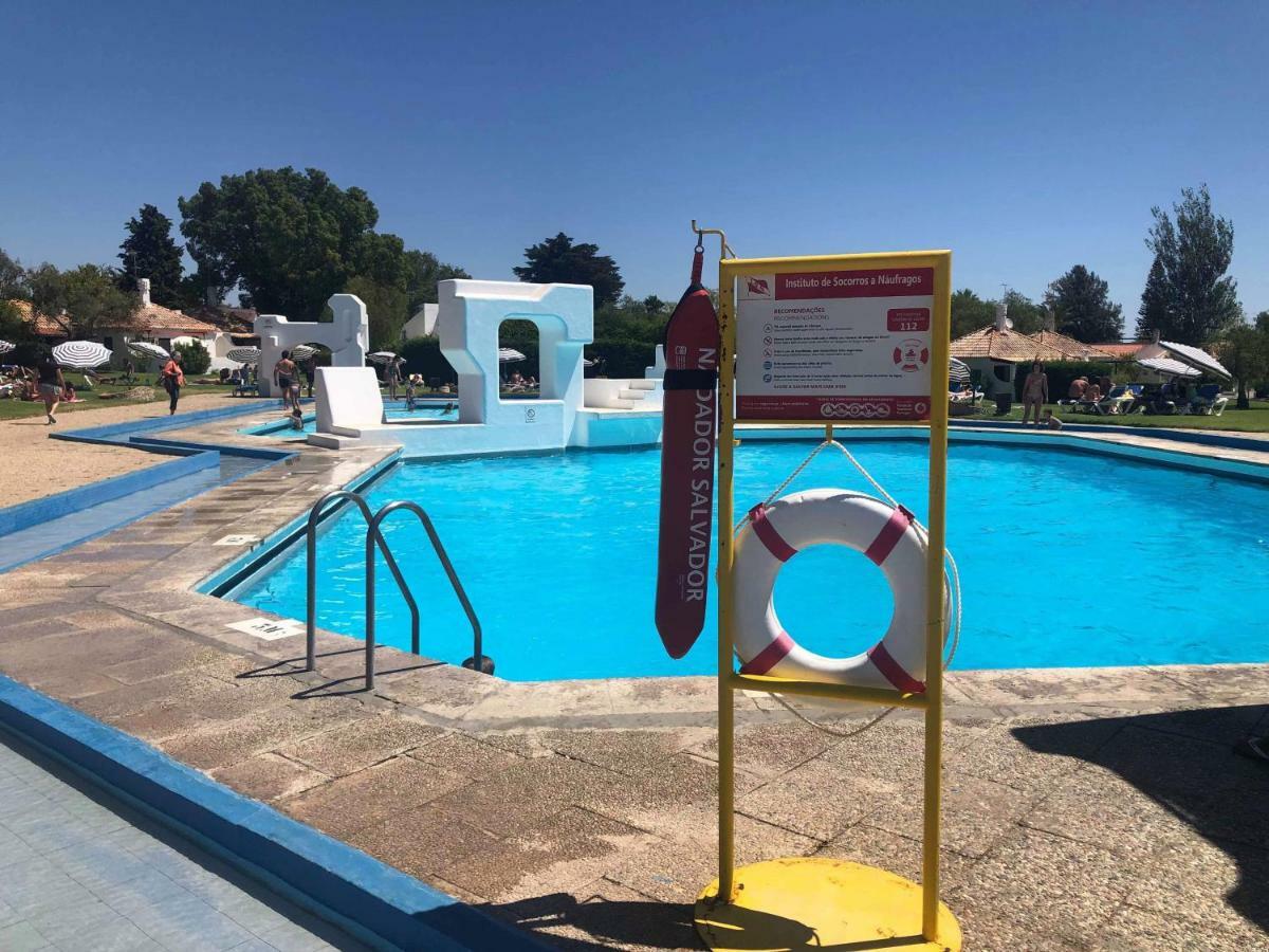 Apartamento 157, Pedras D'El Rei Tavira Eksteriør billede